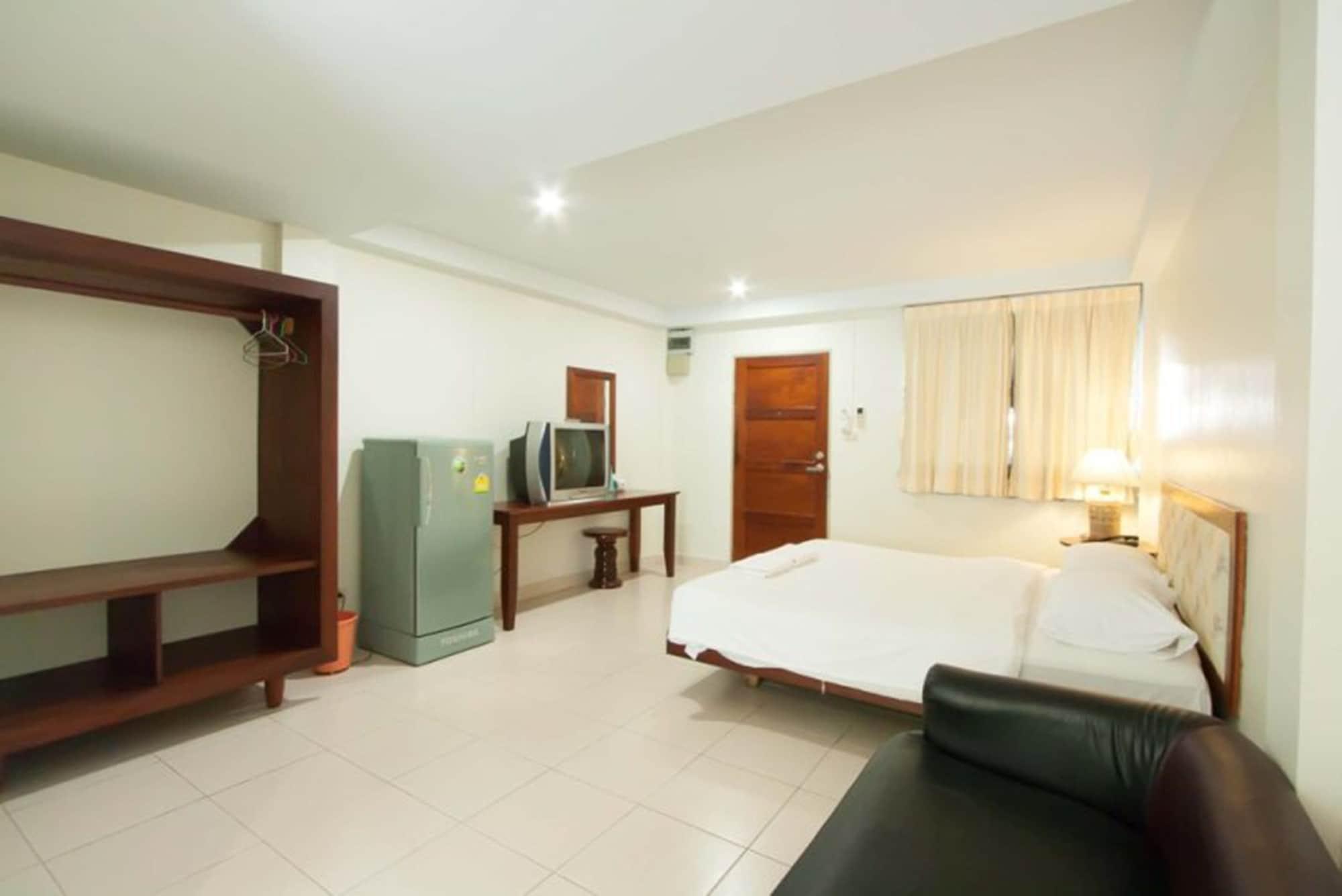 Sawasdee Place Pattaya Buitenkant foto