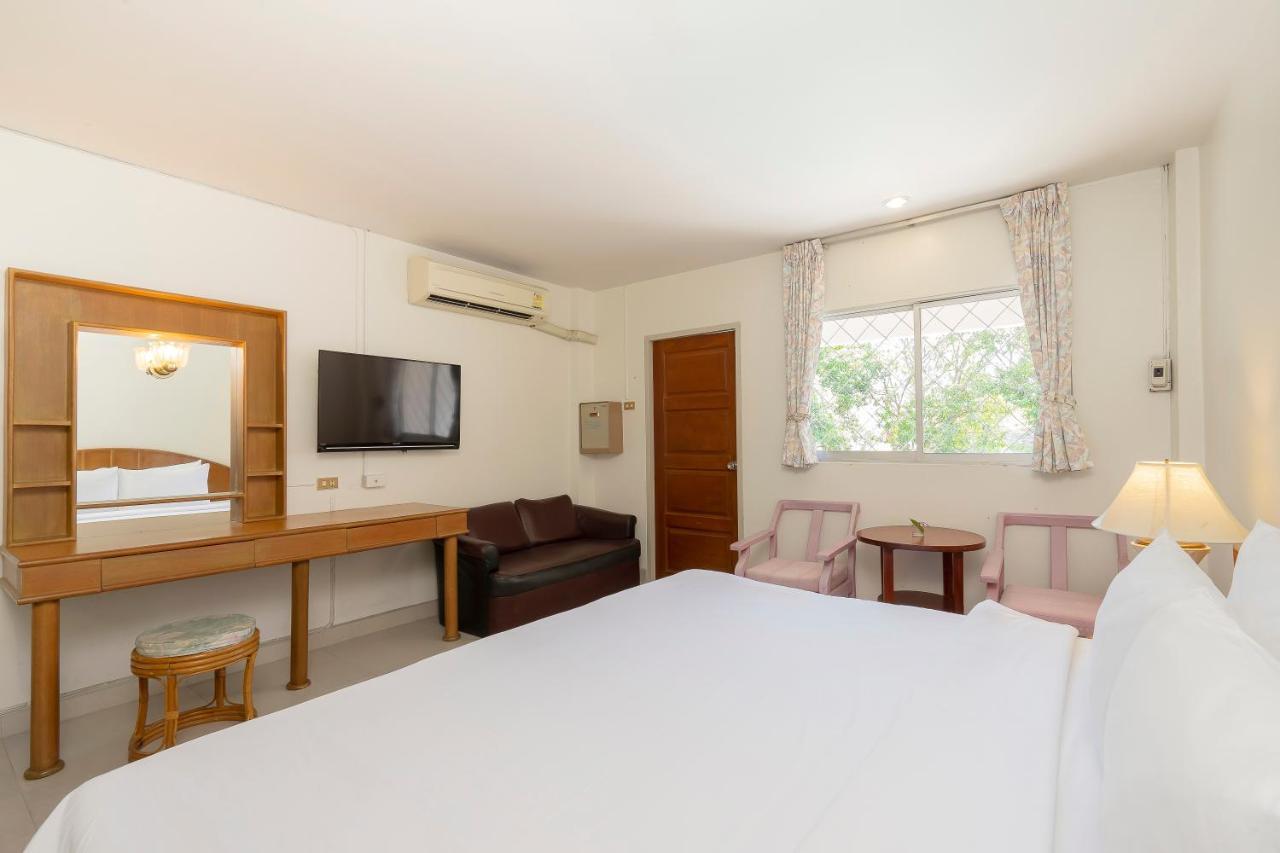 Sawasdee Place Pattaya Buitenkant foto